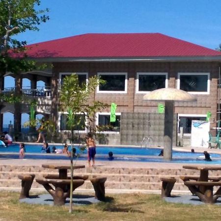 Lagoon Beach Resort Gitagun Dış mekan fotoğraf