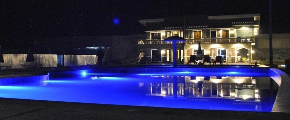 Lagoon Beach Resort Gitagun Dış mekan fotoğraf